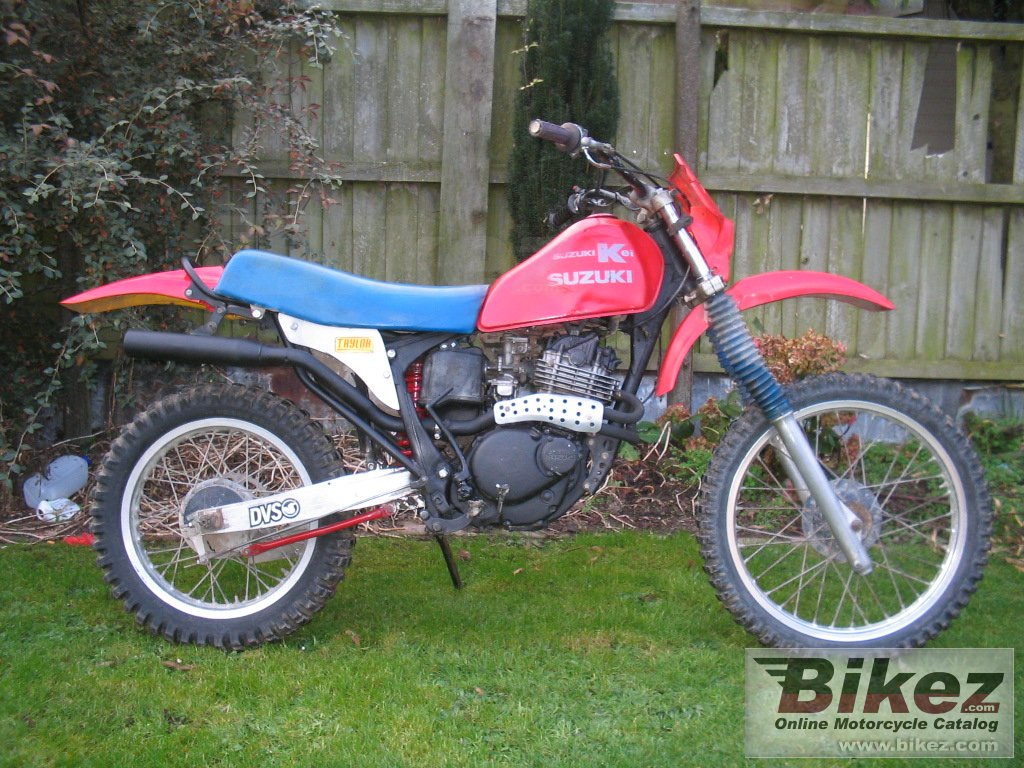 Suzuki dr 250 s